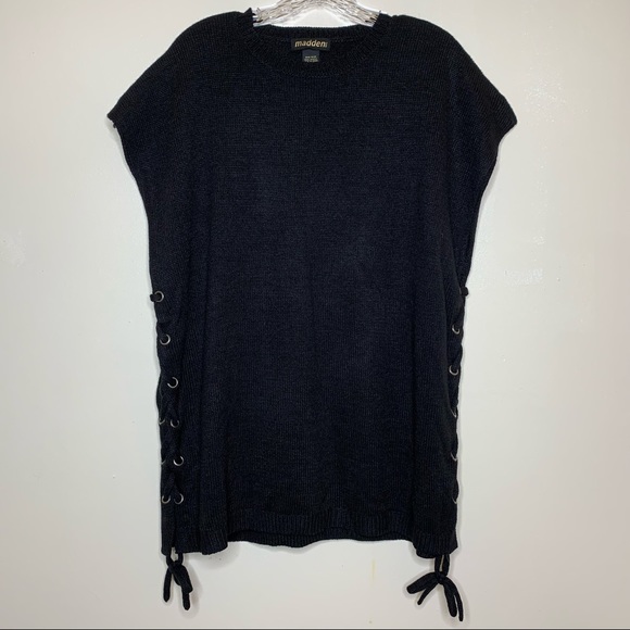 MADDEN NYC Black Sweater Lace Up Poncho Style MD1420, NWT, One Size Fits - Picture 1 of 9